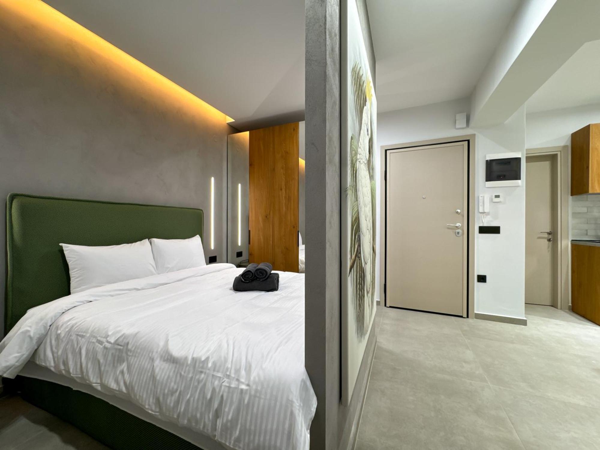 Greenkaravan Suite Salonicco Esterno foto